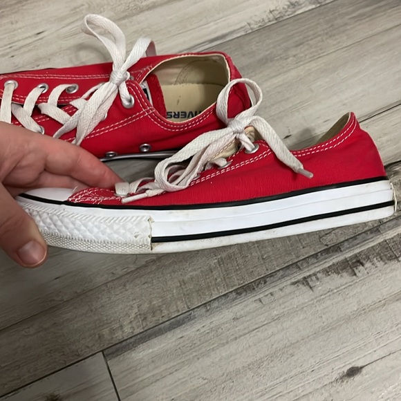 Very gently worn Converse All Star Low Tops in Red - Kids Size 3 - Picture 6 of 11